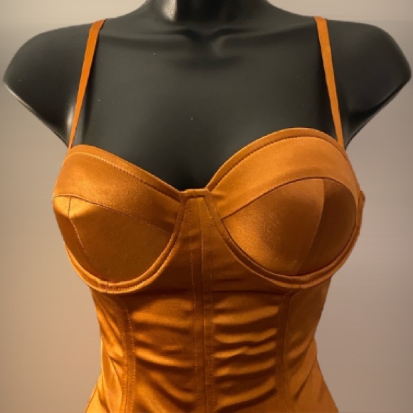 BLASHE - Picture 2 of 4